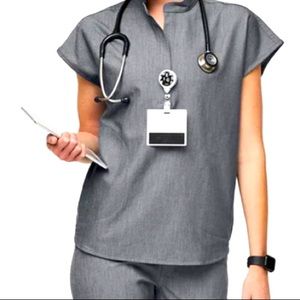 New without tags Figs top.